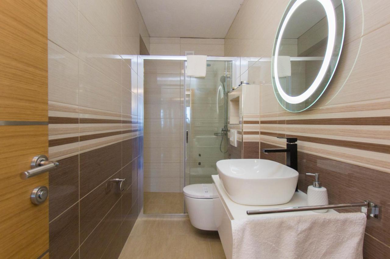 Apartmani Malis Ražanj Exterior foto