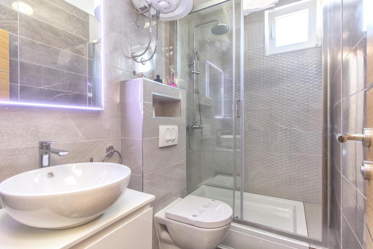 Apartmani Malis Ražanj Exterior foto