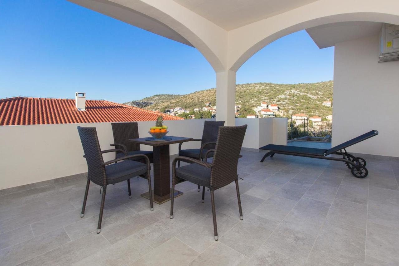 Apartmani Malis Ražanj Exterior foto