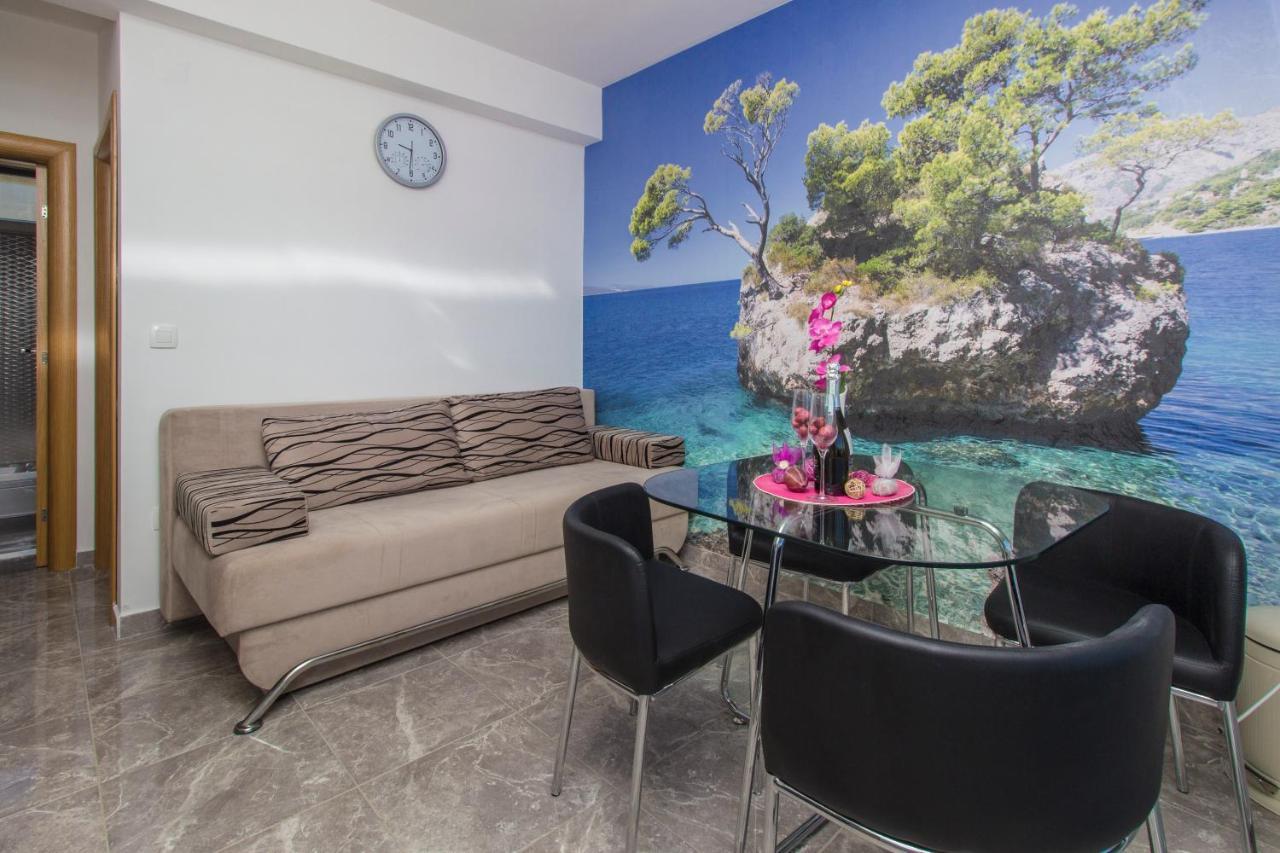 Apartmani Malis Ražanj Exterior foto
